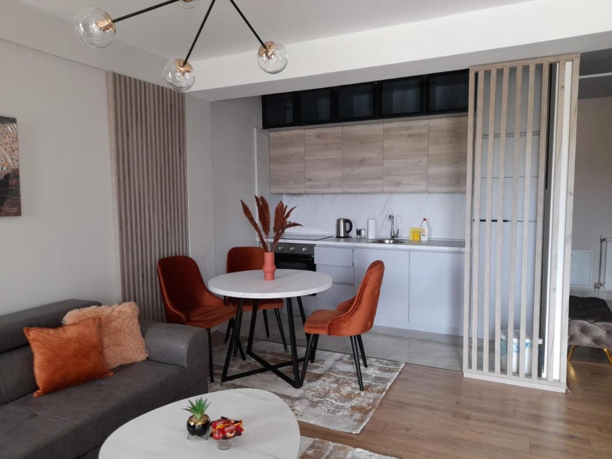 Centar Two Apartment 斯科普里 外观 照片