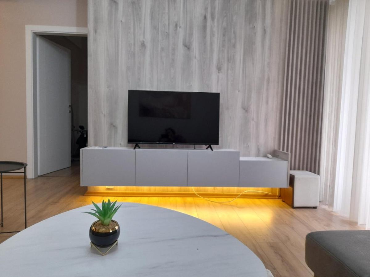 Centar Two Apartment 斯科普里 外观 照片