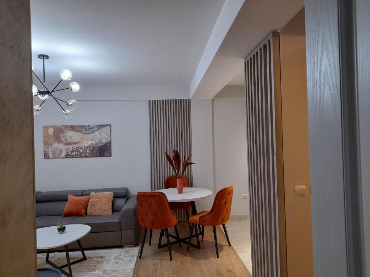 Centar Two Apartment 斯科普里 外观 照片