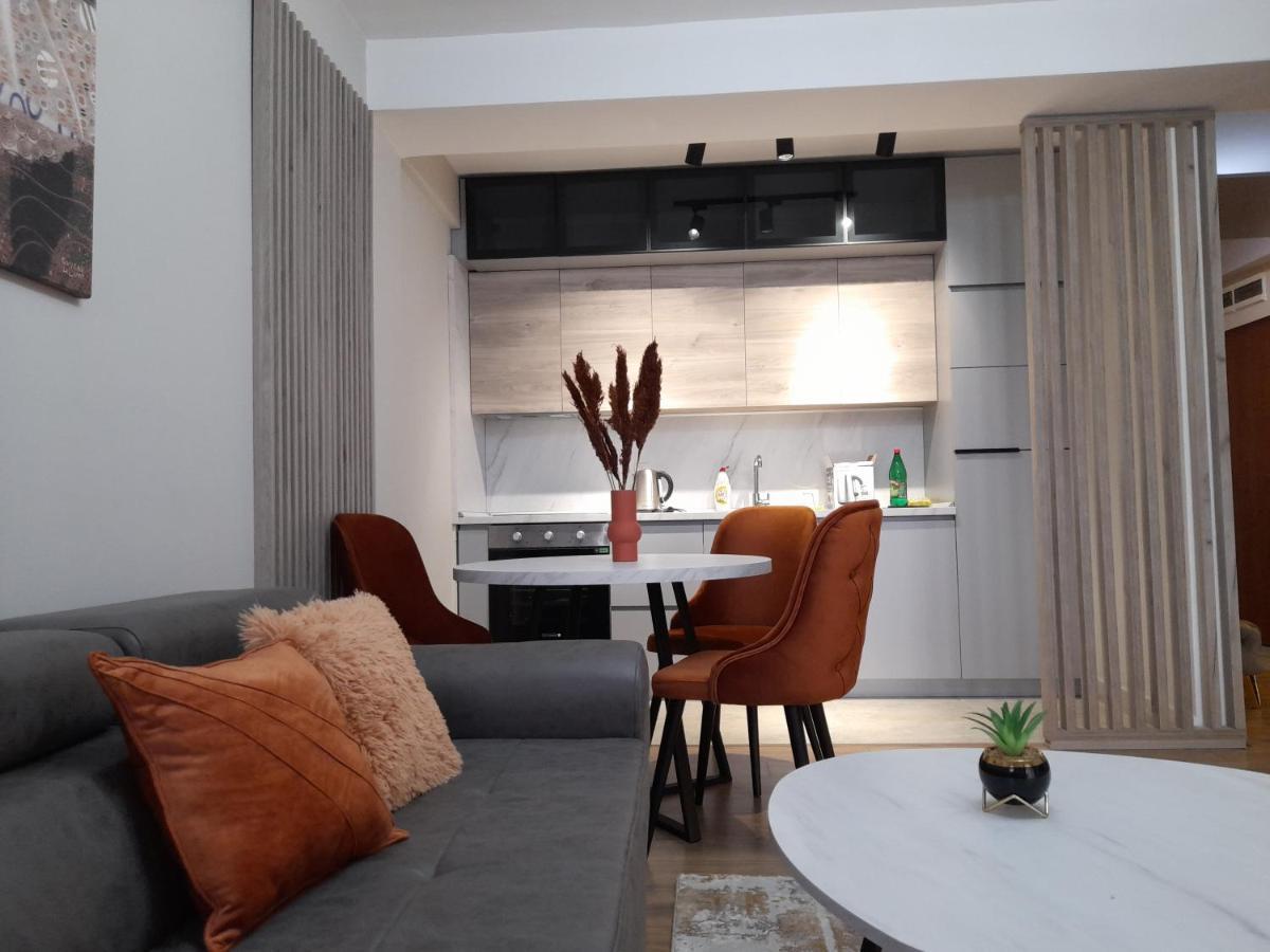 Centar Two Apartment 斯科普里 外观 照片